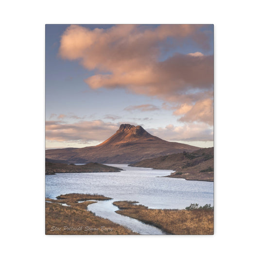 Stac Pollaidh at Golden Rise — By Photographer Simon Berry