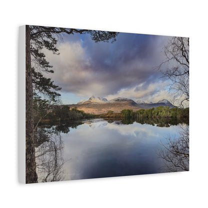 Cul Mor Reflections, Scottish Highlands – Canvas Print by Fergus King