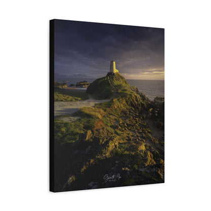 Llanddwyn Sunset – Golden Light Over an Iconic Welsh Lighthouse | By Photographer Gareth Mon Jones