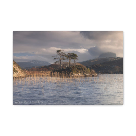 Suliven Reflected — By Photographer Simon Berry