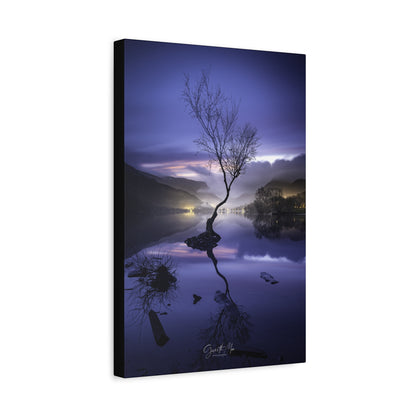 Llyn Padarn Twilight Reflections by Photographer Gareth Mon Jones