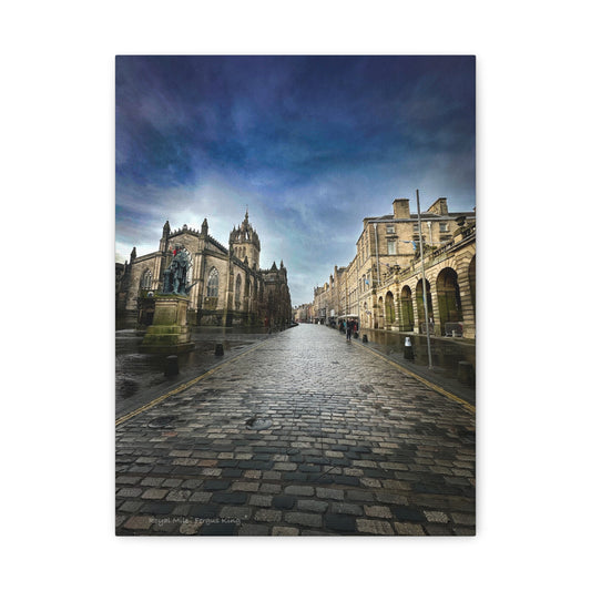 Royal Mile Edinburgh Canvas Print – By Photographer Fergus King